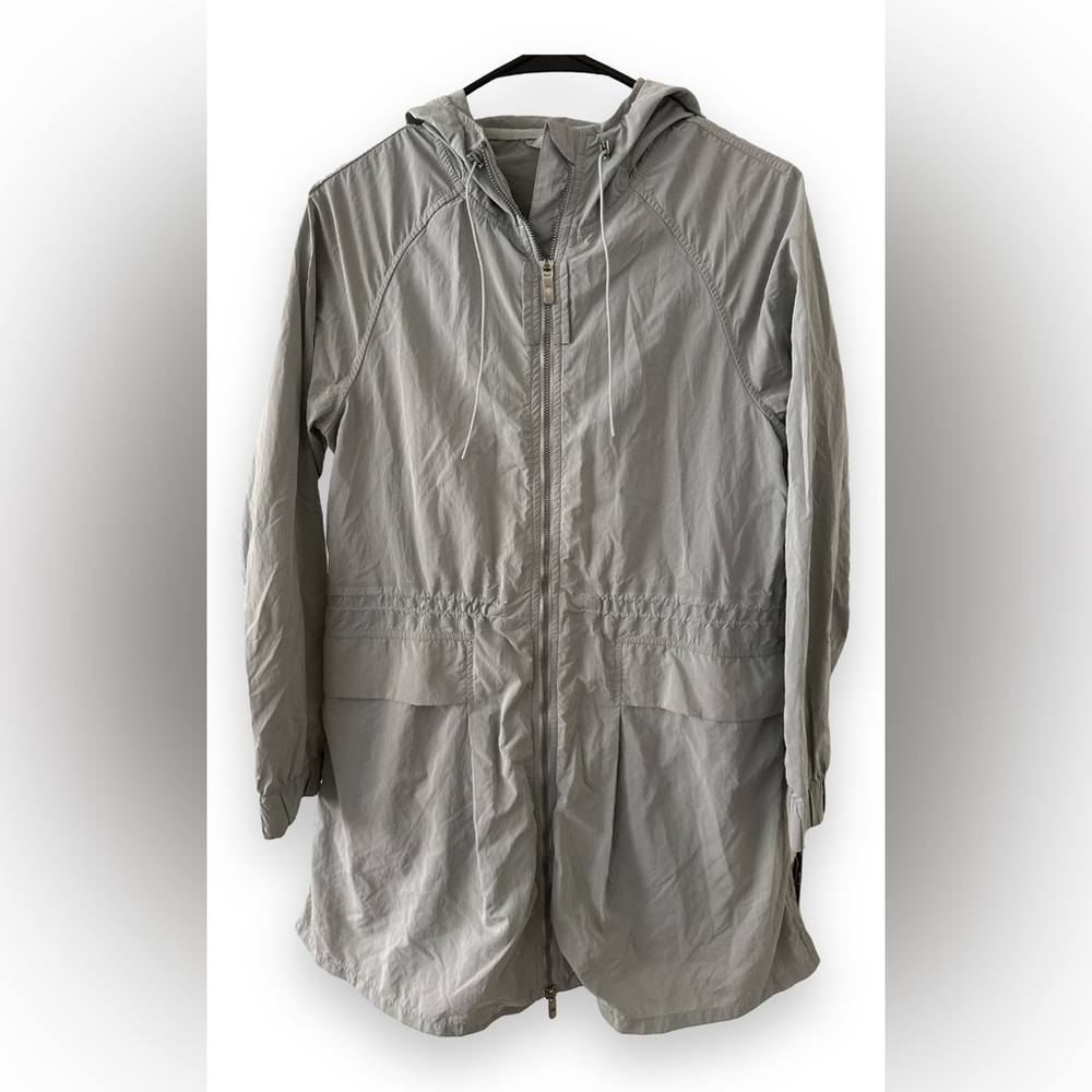 Lululemon pack and glyde jacket retails $168